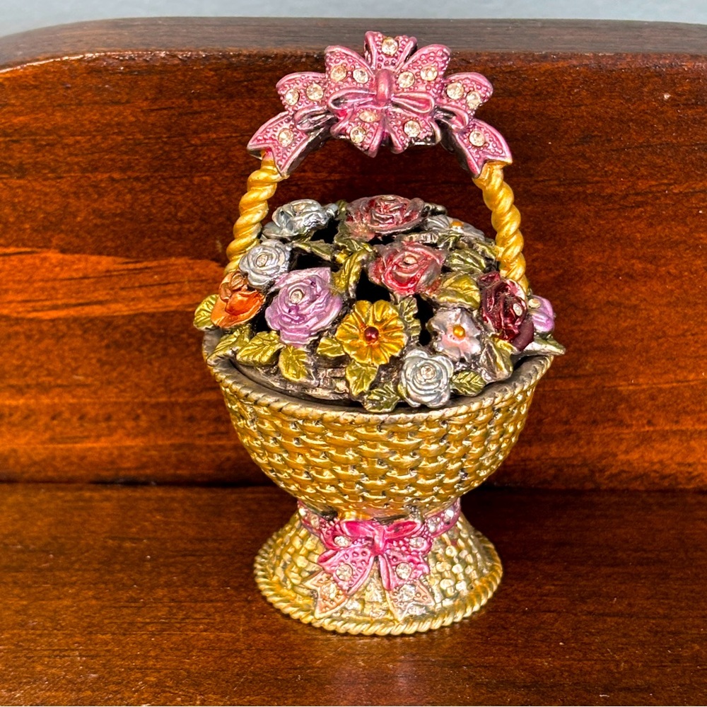 VERSAILLES Bejeweled Keepsake Jewelry Trinket Box Flowers Basket Bouquet Crystal